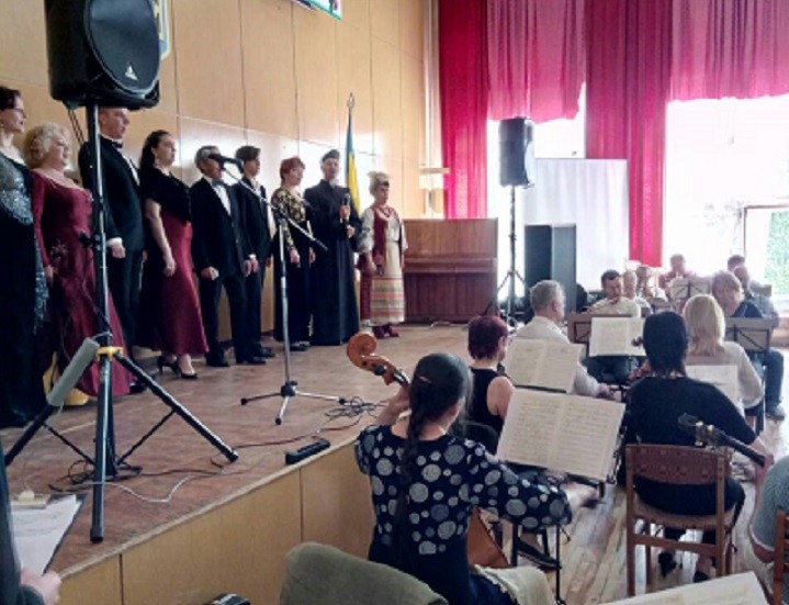 Святковий концерт напередодні Дня пам'яті та примирення і перемоги над нацизмом у Другій світовій війні