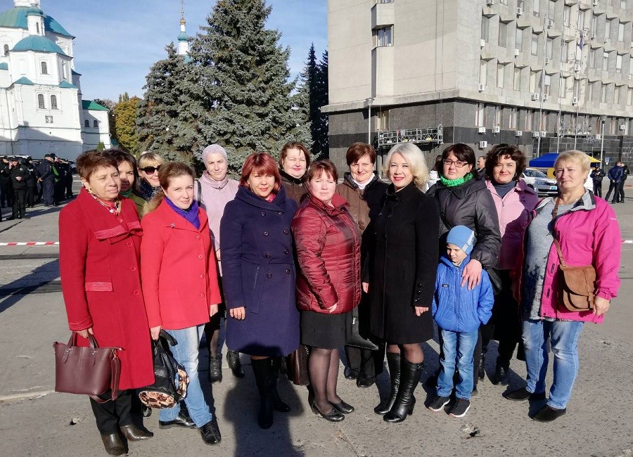 Колектив госпіталю на святкуванні Дня захисника України