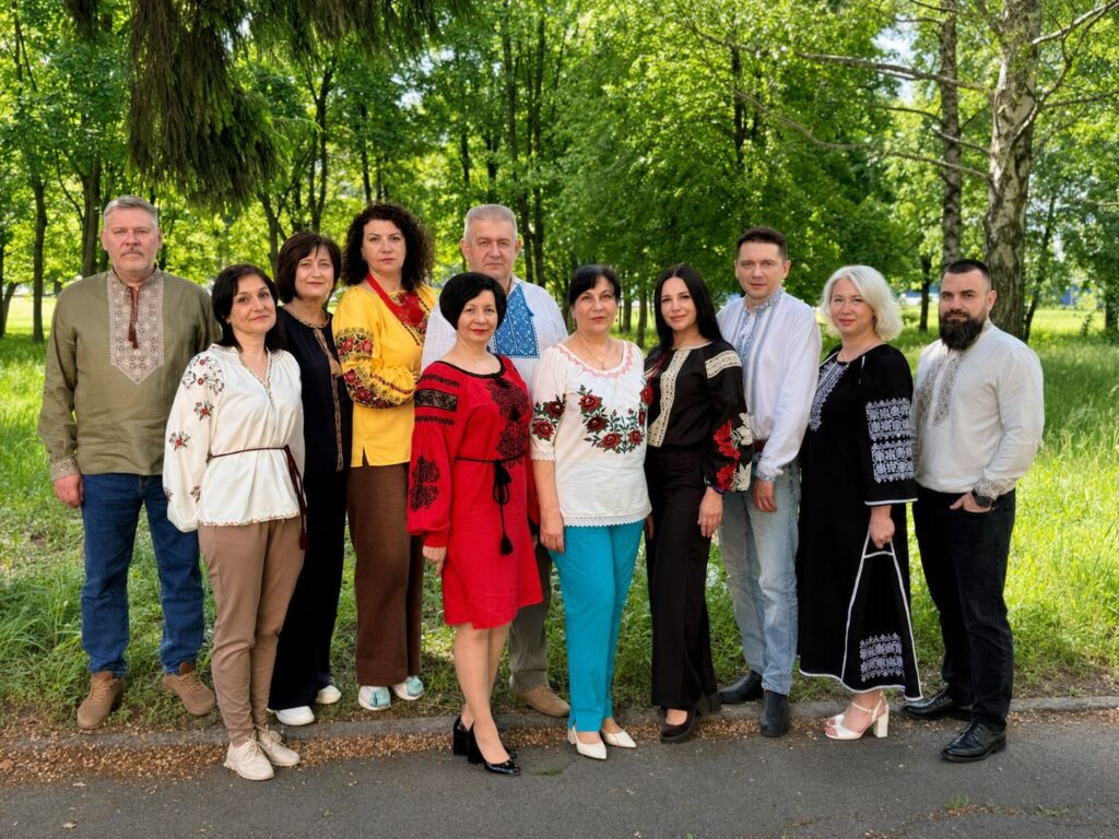 З Днем вишиванки — днем нашої ідентичності, єдності та української душі! Нехай вишитий код нації оберігає, дарує силу, віру та натхнення. Зі святом! З Днем вишиванки — днем нашої ідентичності, єдності та української душі! Нехай вишитий код нації оберігає, дарує силу, віру та натхнення. Зі святом!